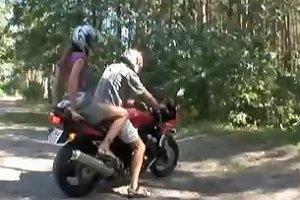 Teen Babe Loves This Biker And Uses Her Mouth And Pussy Drtuber